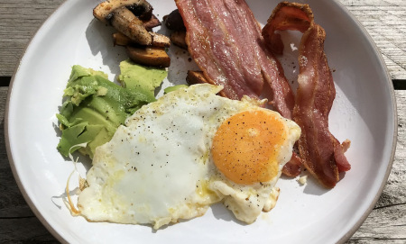 Кетогенната диета – нов подход към психичното здраве